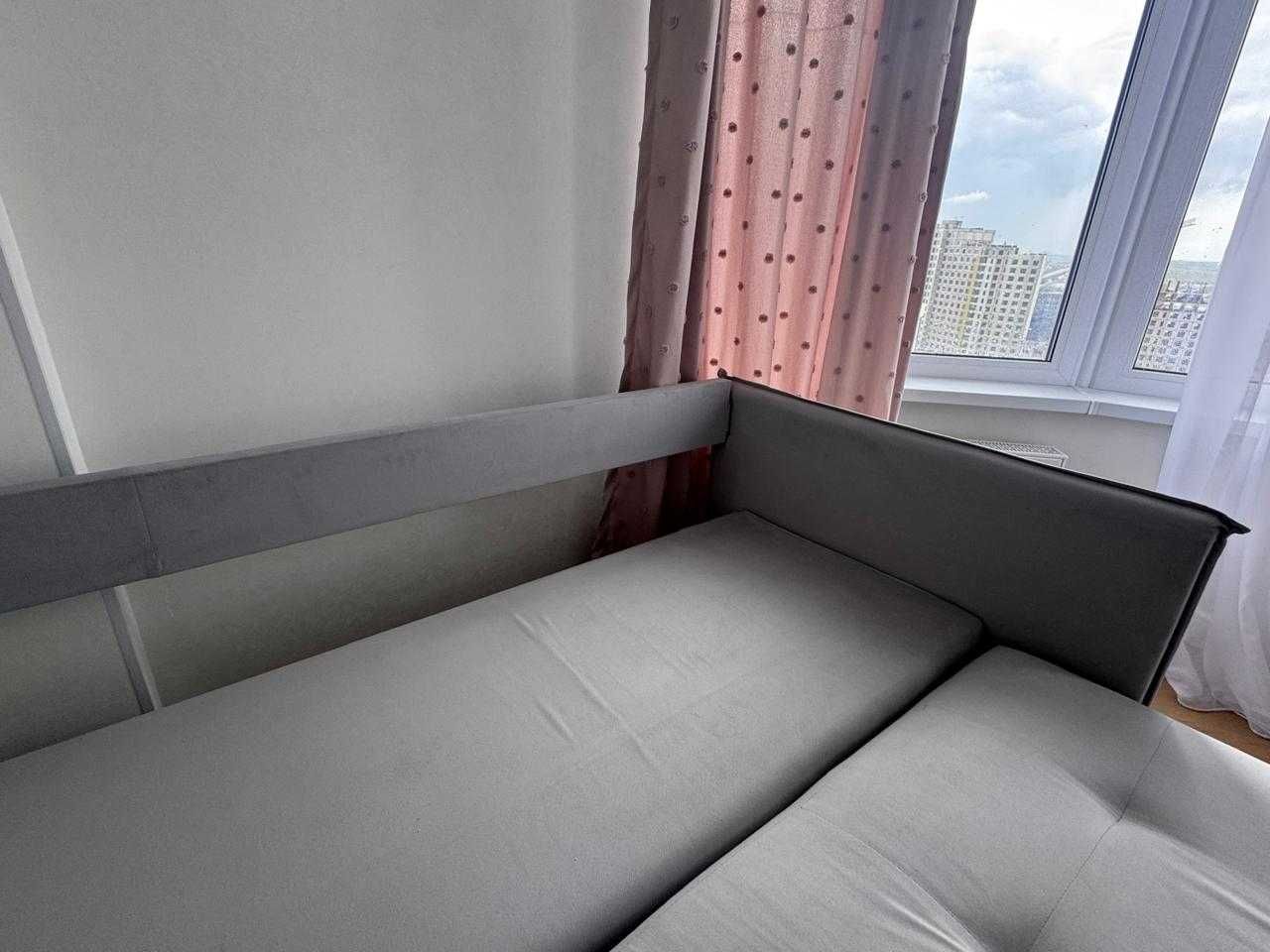Продаю новый диван