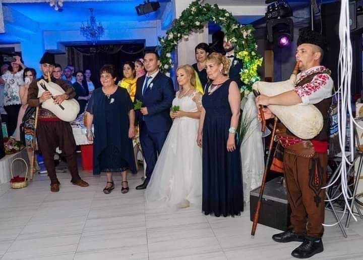 Парти и сватбена агенция S.M.Sound Ltd.DJ за вашето парти мероприятие.