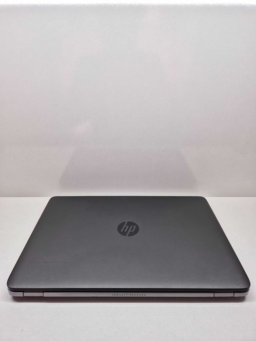 HP Core i7-5500U 8/256GB  AMD Radeon R7 1GB  Ekran: 15.6 Narxi: 179$