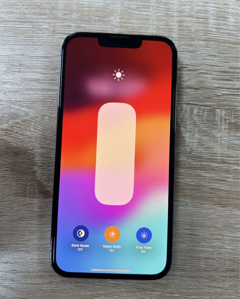 Iphone 13 pro sotiladi srochni 2 simkartali