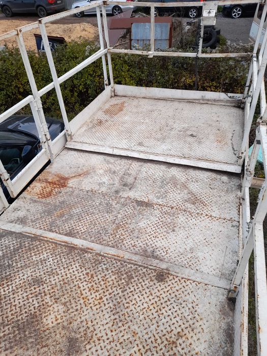 Дизелова вишка 12.5м.