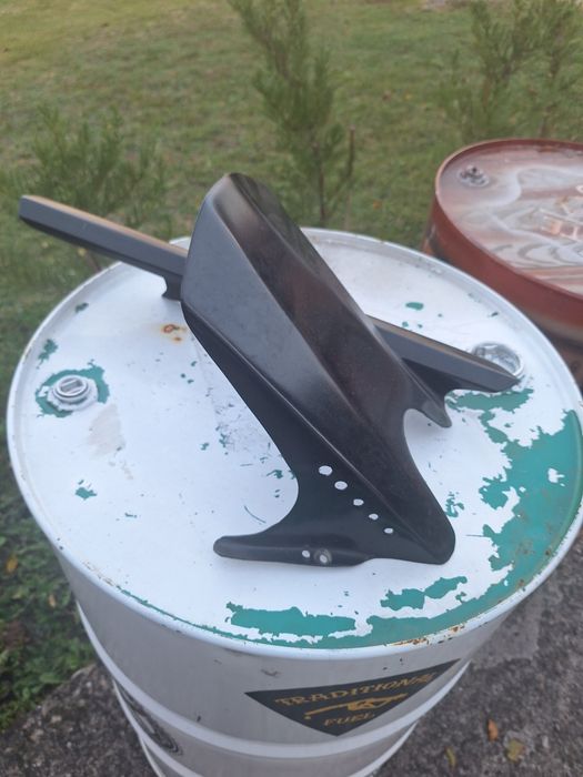 Заден Калник за Honda Hornet 600