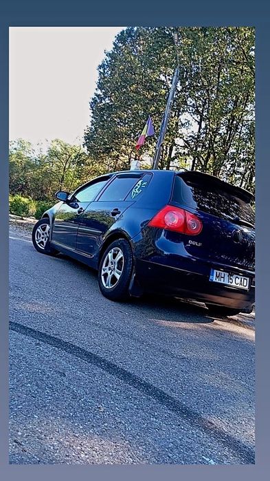 Vând golf 5 1.4 benzină
