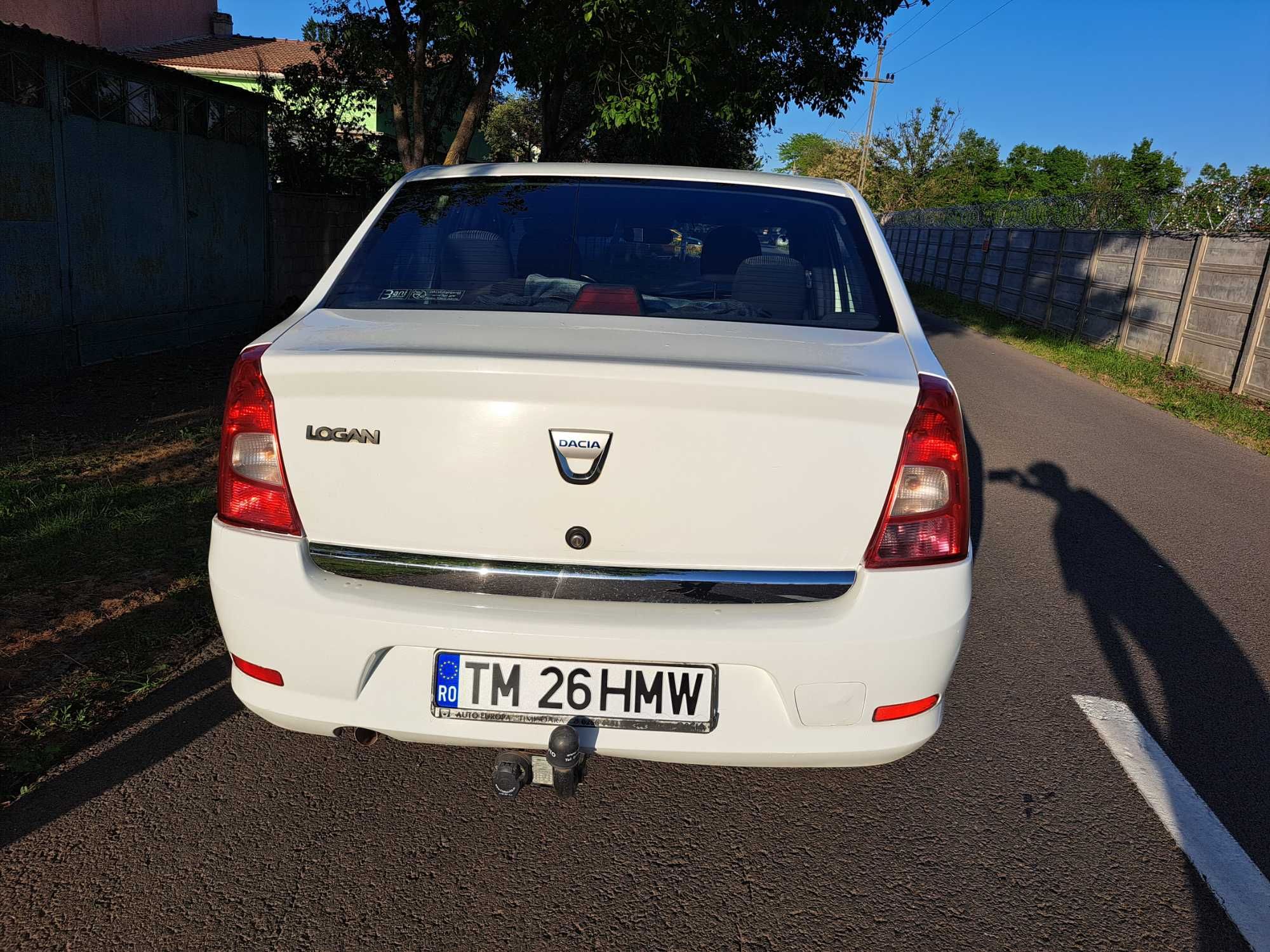 Dacia Logan 2 din 2011