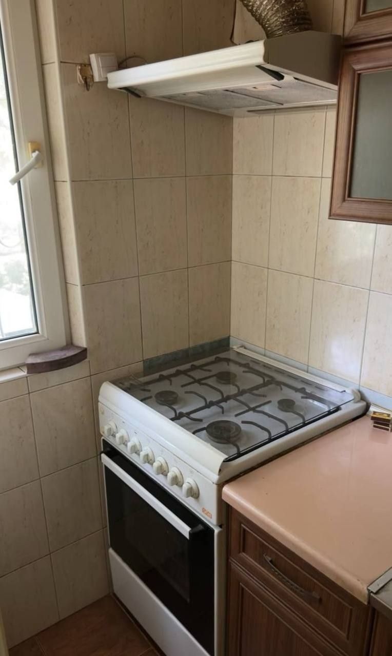 Продаётся 2-х комнатная 77 Серия улица Нукусская Ор-р ГАИ Глинка