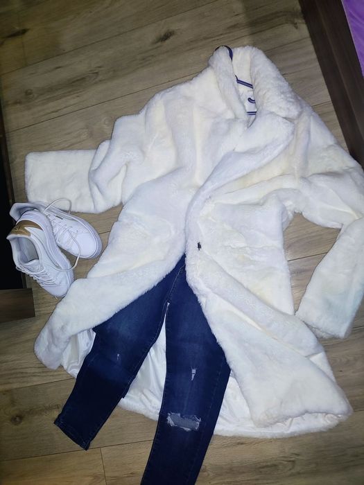 Промоция!!/Ново /Дамско пухено палто+подарък плюшен шал