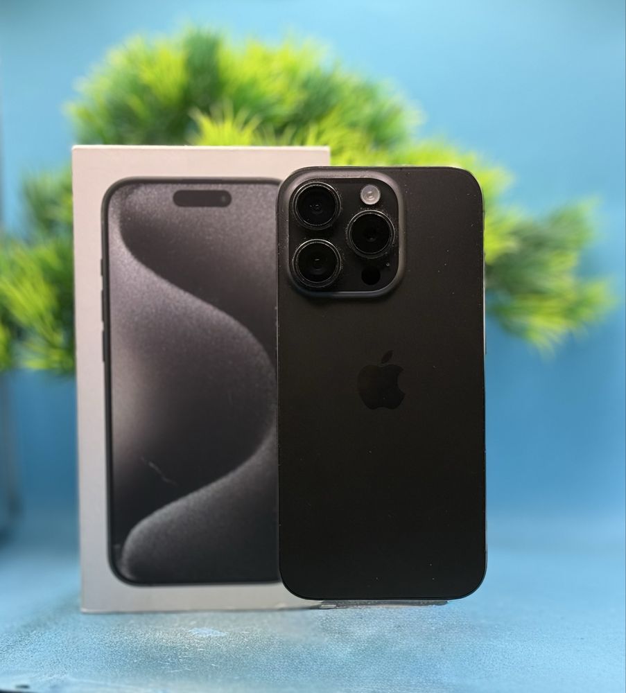 ГАРАНЦИОНЕН!!! Apple iPhone 15 Pro, 128GB, 5G, Black Titanium