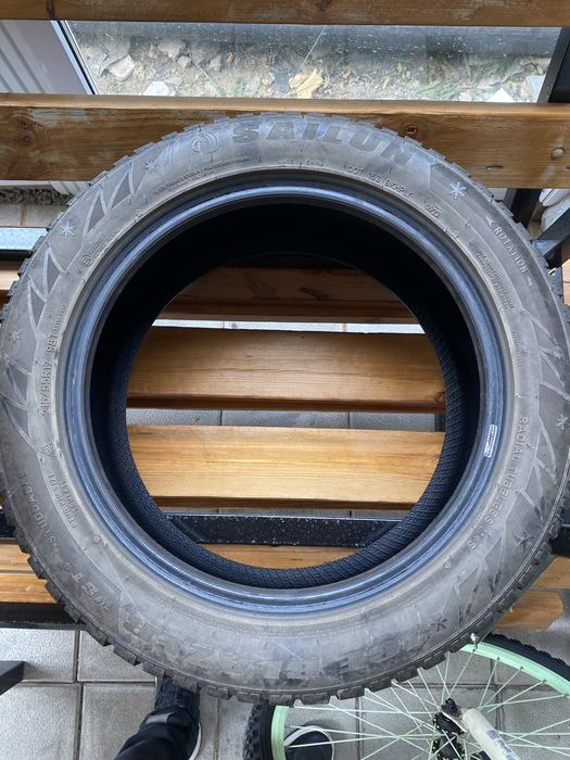 Продам шины sailun ice blazer wst3