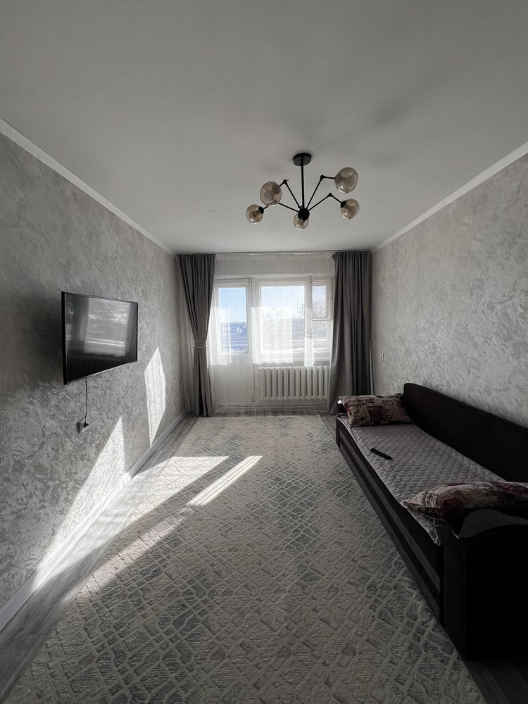 Продам 2 ком квартиру 4 мкр 39 дом