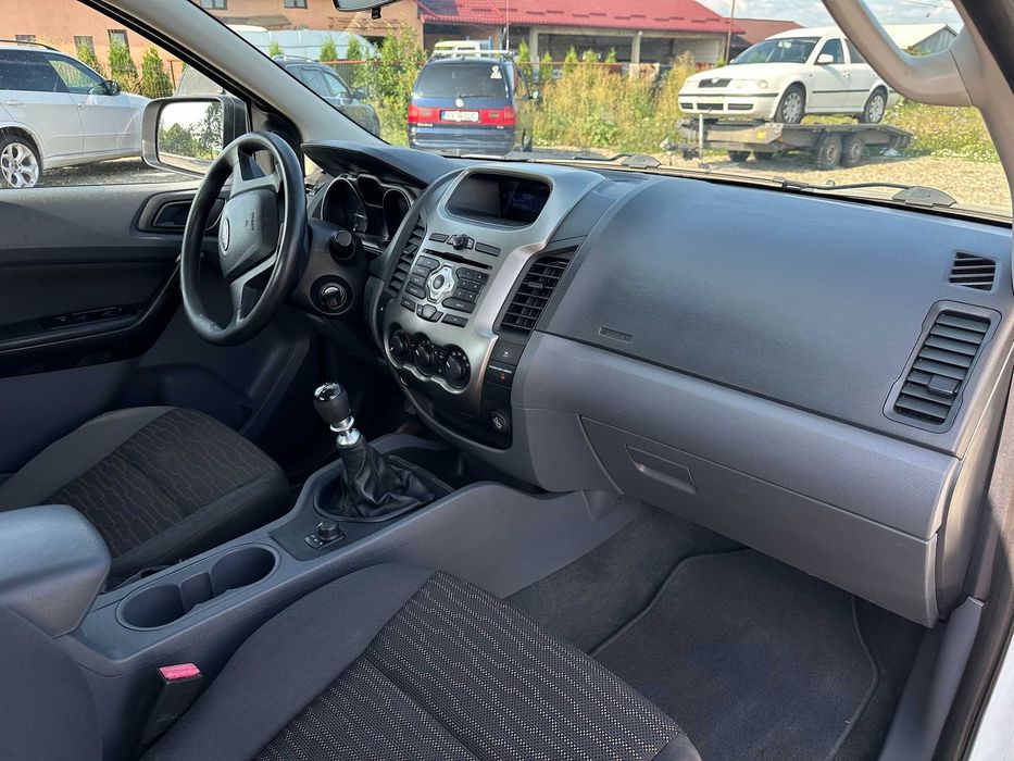 Ford Ranger 2,2 tdci 2012 off-road accept variante !