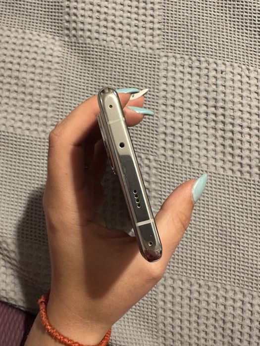 Продавам Huawei P50 Pro