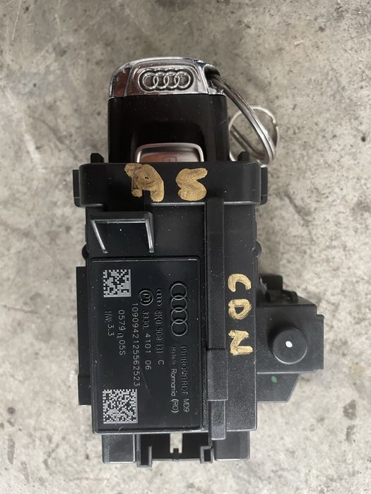 Contact + cheie Audi A4 A5 b8 2008+