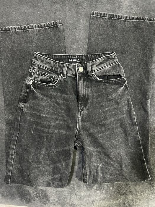 Дънки на  Sinsay