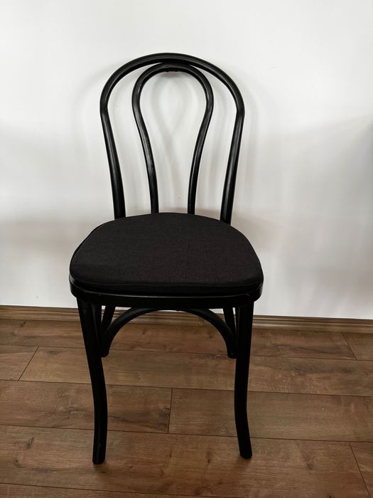 Scaune lemn curbat pentru evenimente restaurant cafenea THONET