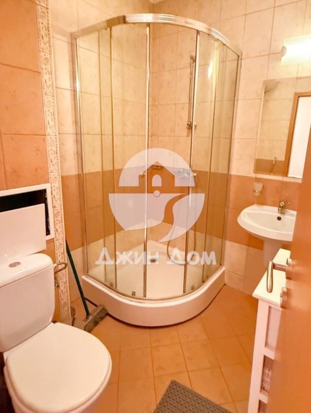 Продава се Двустаен апартамент в к.к. Слънчев бряг - 67 кв.м за 1105 €/кв.м - Снимка #7
