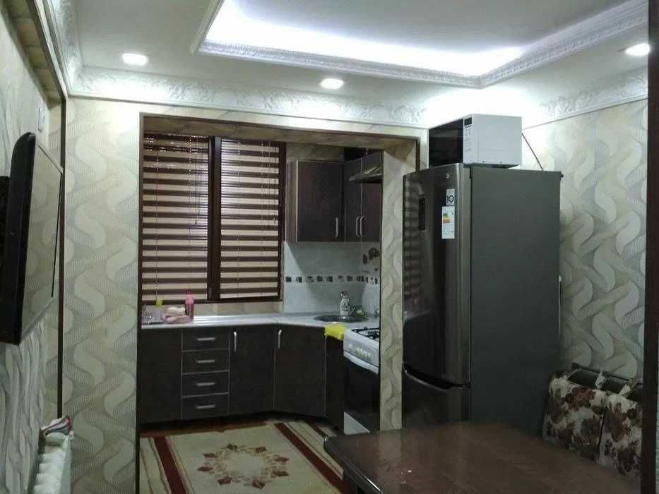 Коракамиш 1 хона 2-этаж квартира ШОШИЛИНЧ сотилади!Сой буйи