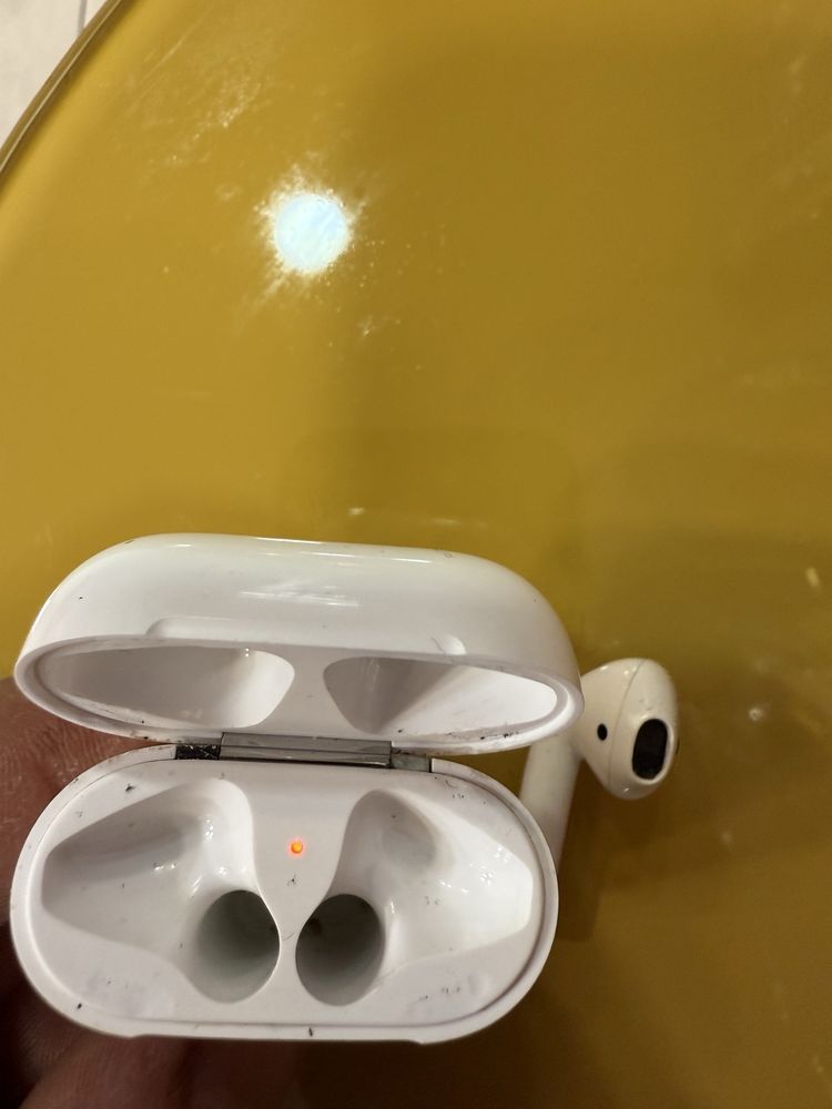 AirPods  Слушалка с кутия зарядно оригинална