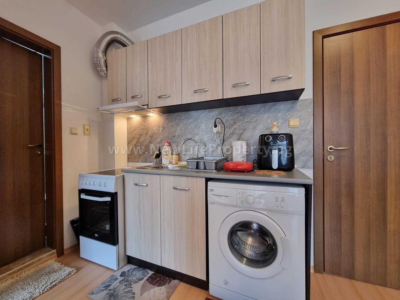 Продава се Двустаен апартамент в к.к. Слънчев бряг - 47 кв.м за 1149 €/кв.м - Снимка #6