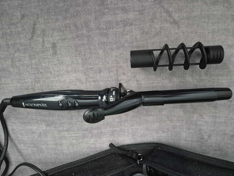 Ondulator Remington S8670, accesorii, Invelis Ceramic, Negru