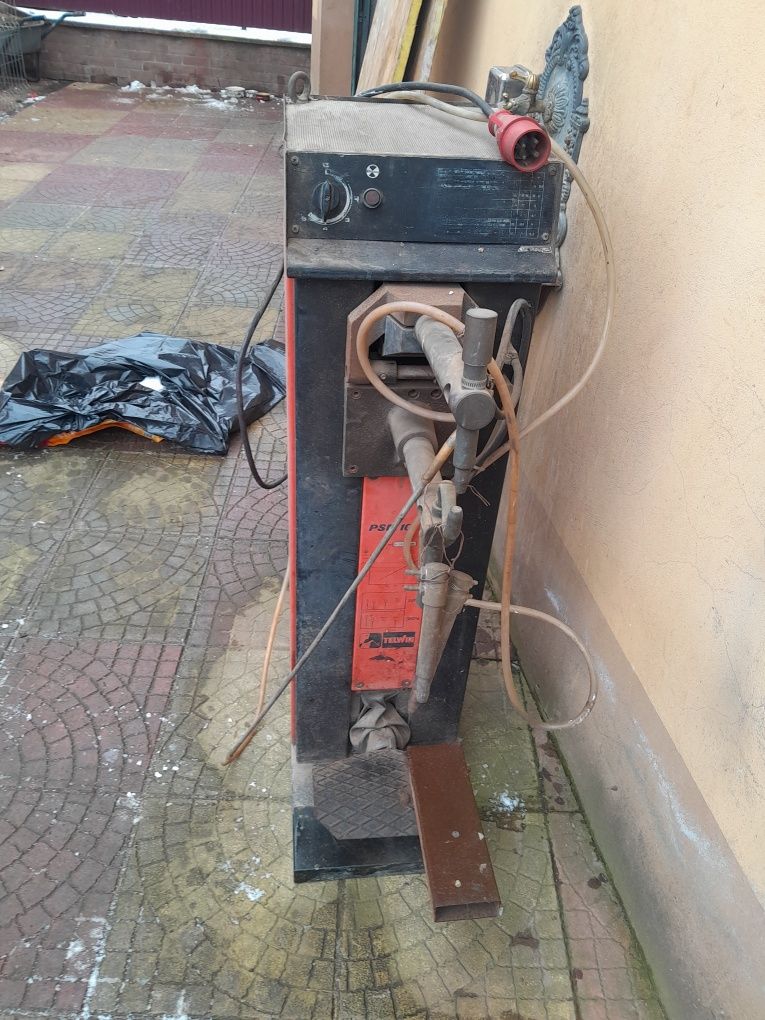 Aparat sudura în puncte telwin