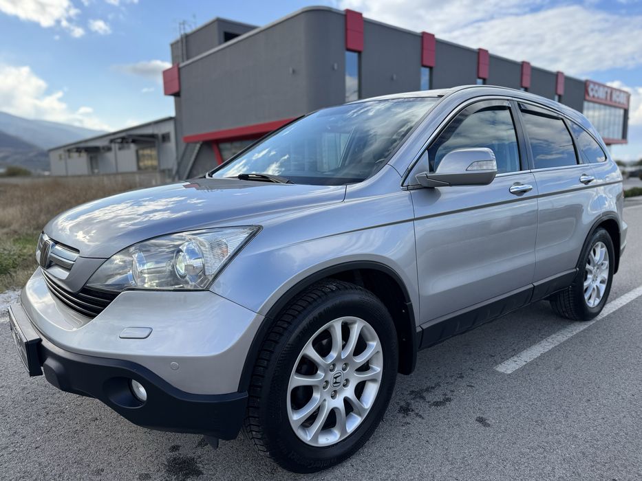 Honda CR-V 2.0 i-VTEC 150к.с Full / Avtomat / Executive /