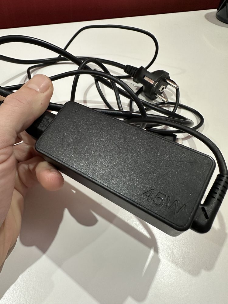 Incarcator Laptop Lenovo usb C 45 W Alimentator