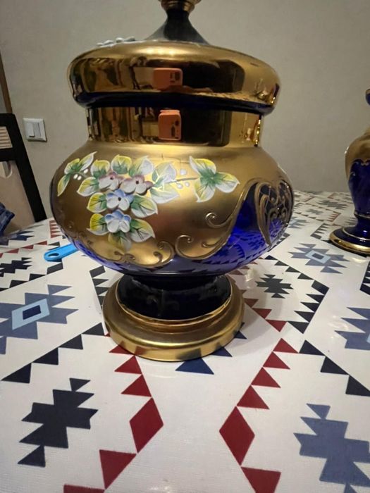 Продается сахарницы 2 штуки