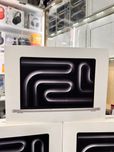 Macbook Pro 14” M3 pro 18/1Tb black у Артура Б17 Hofmann на Малике
