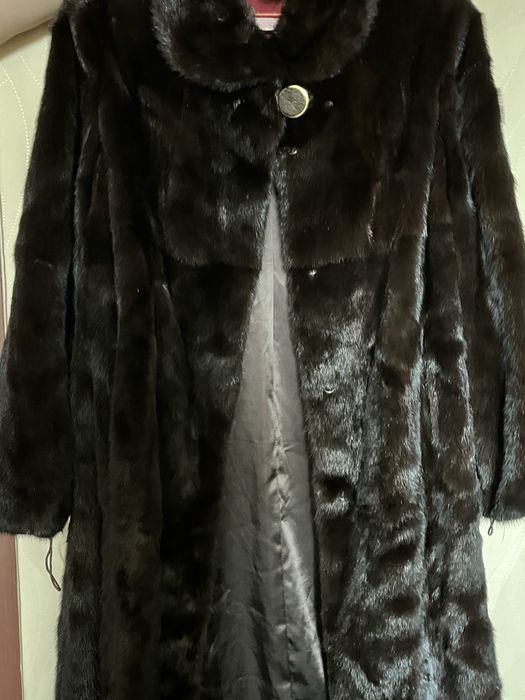 Продам Шубу ! в хорошем состоянии