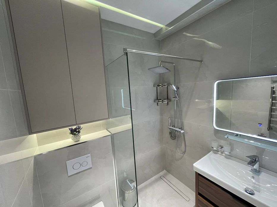 Продаётся 2 комнатная квартира в Яккасарайском районе с площадью 100м²