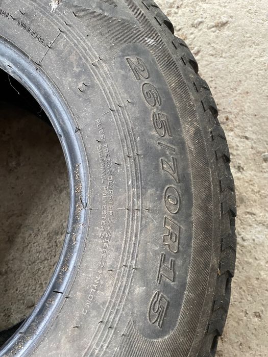De vânzare 2 cauciucuri