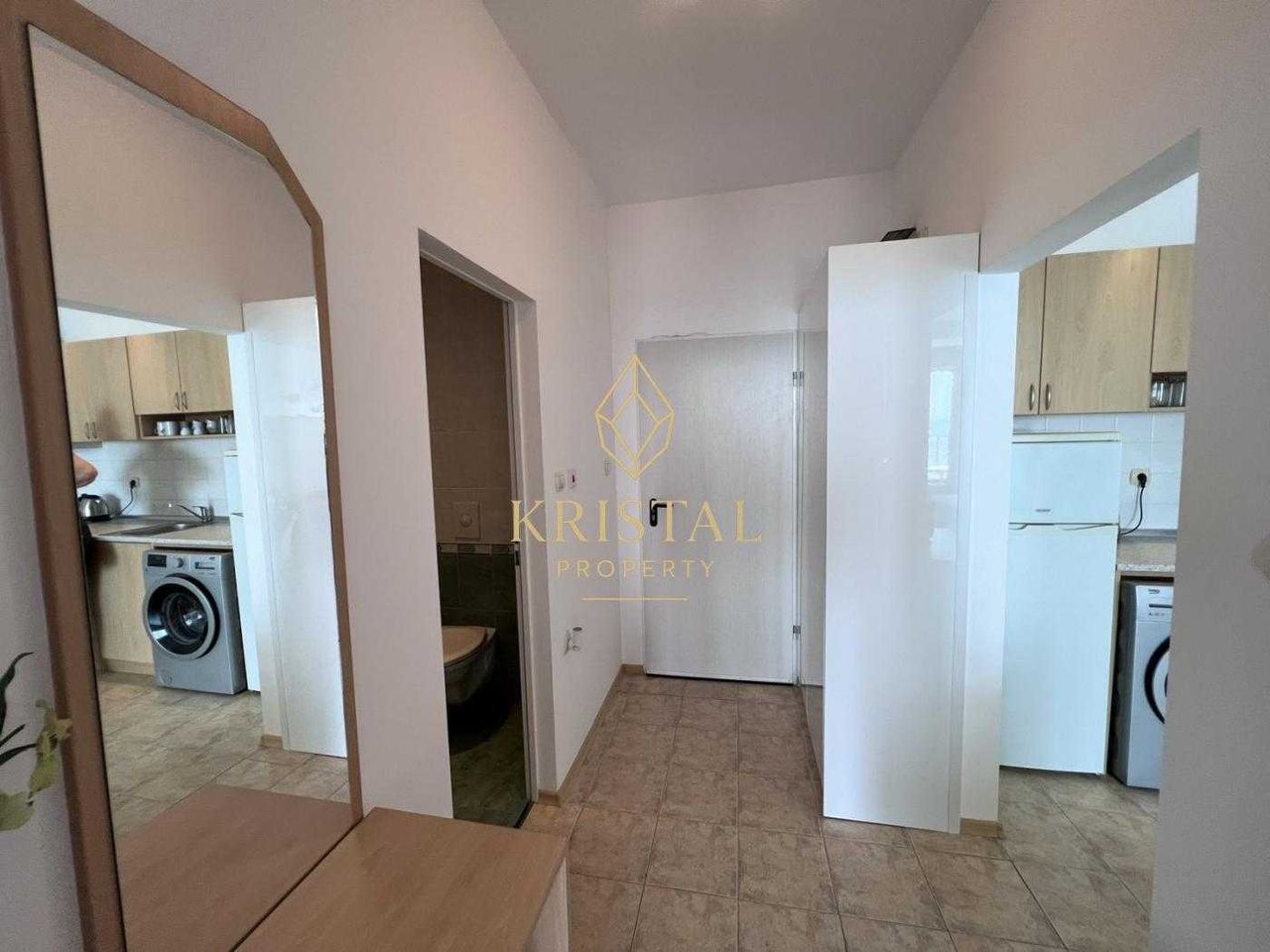 Продава се Двустаен апартамент в Свети Влас - 77 кв.м за 1364 €/кв.м - Снимка #8