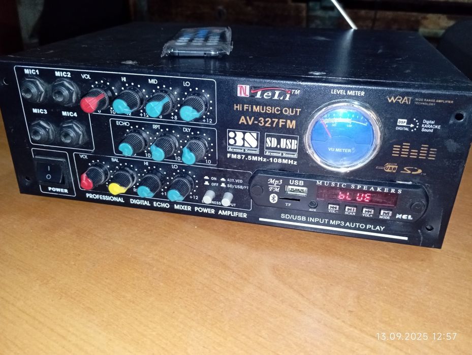 HI-FI MUSIC ovt AV-327fm