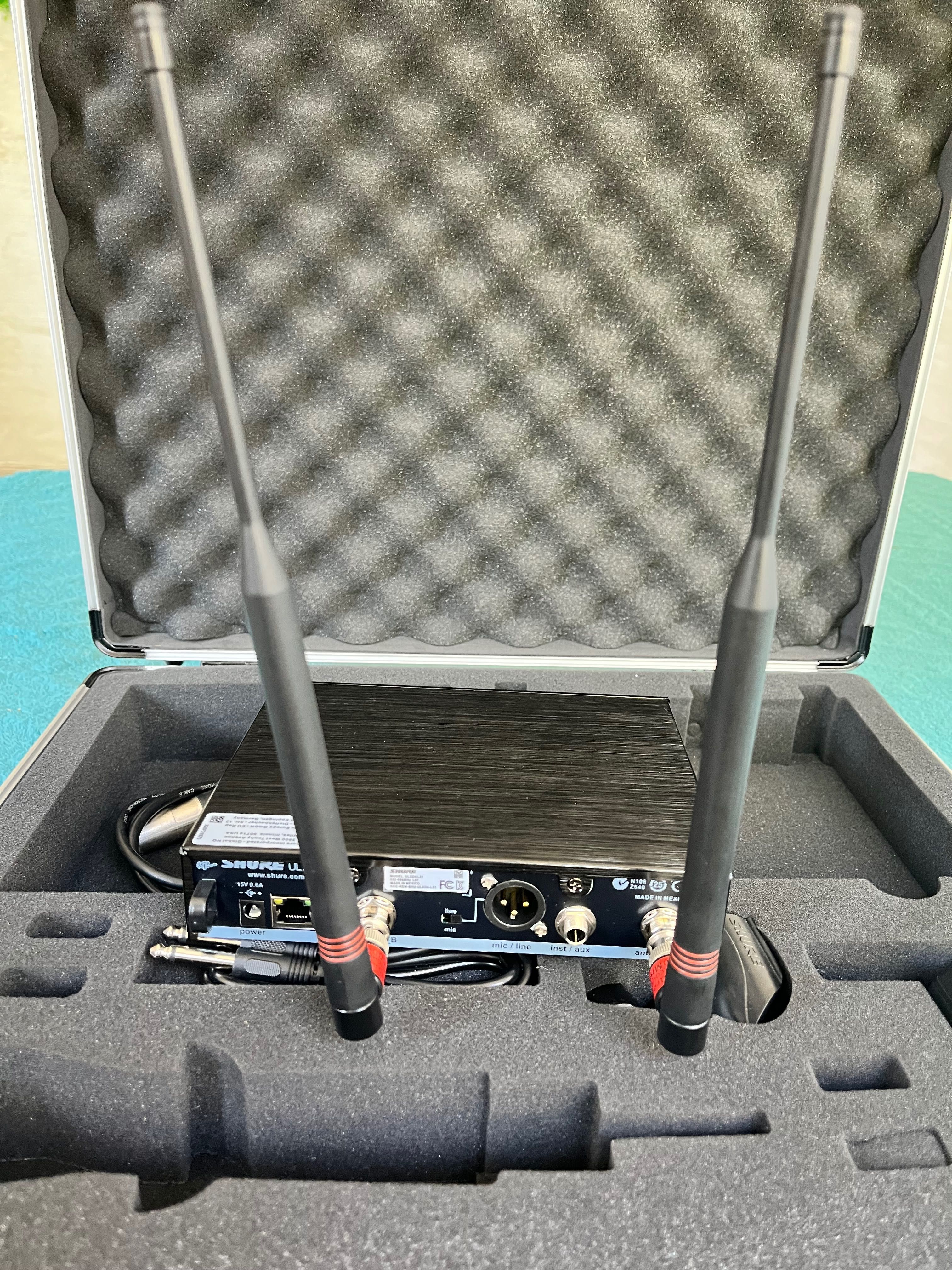 Микрофон SHURE ULXD4