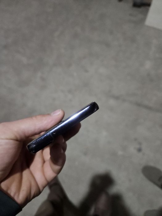 Samsung S 22 yangi ideal