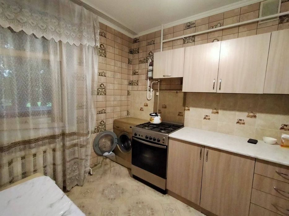 Продам 2х комнатную квартиру в районе старого авторынка