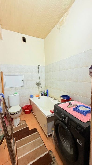 Срочно сотилади Сергелий 6а 2 хона, 2- этаж ,7 этажка,