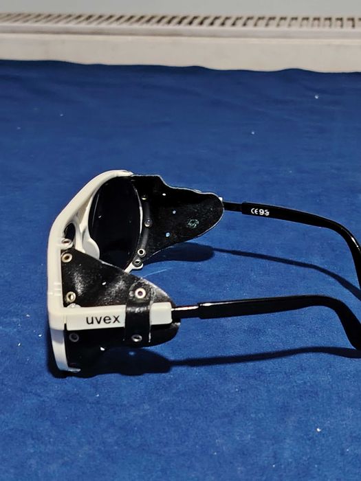 UVEX  ochelari  de soare