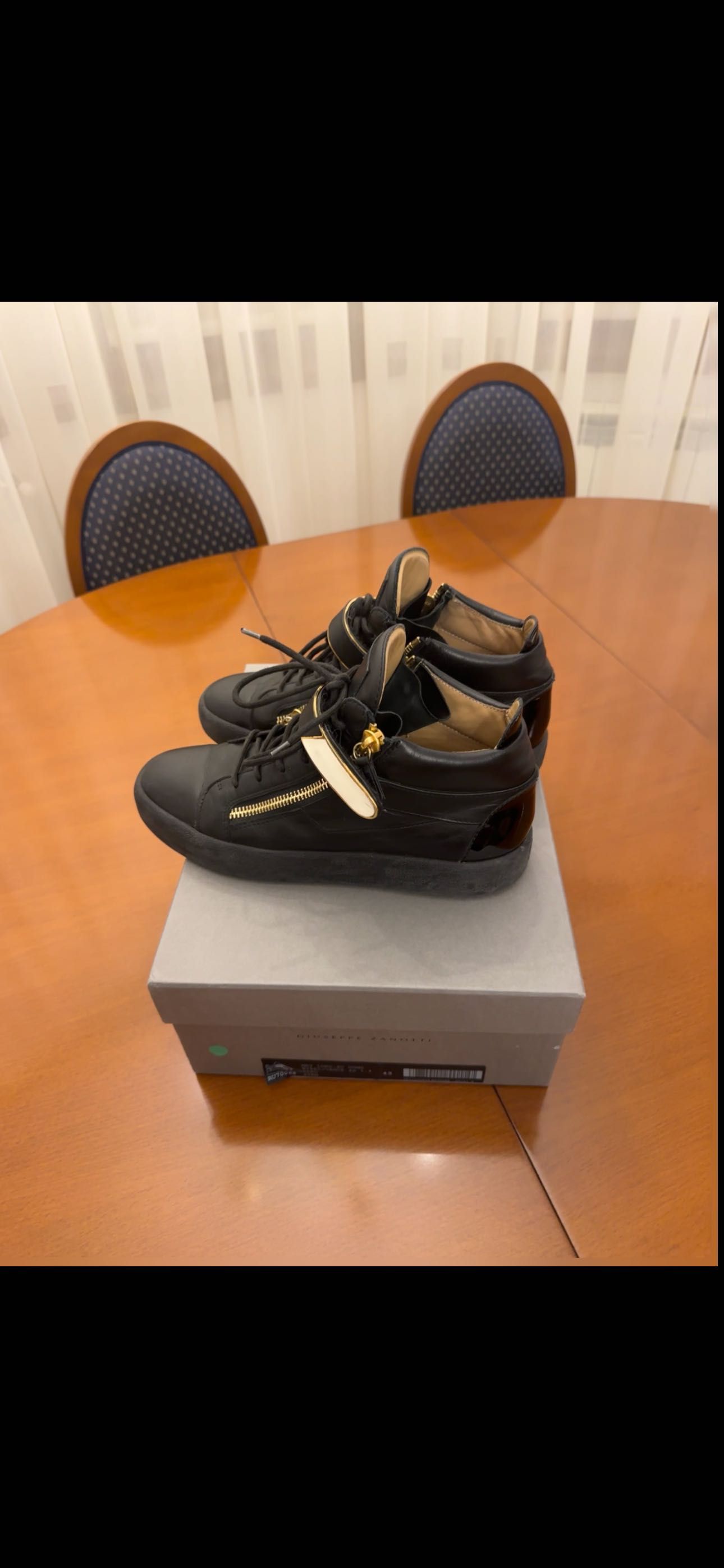 Vand Giuseppe Zanotti Original