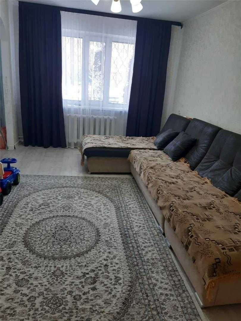Продается 3 комн квартира, ул Абая, напротив Мебель Лайф
