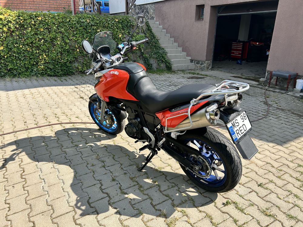 Aprilia Pegaso 660 Strada