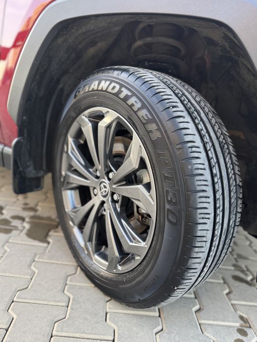 Toyota Rav 4 Luxury 2024