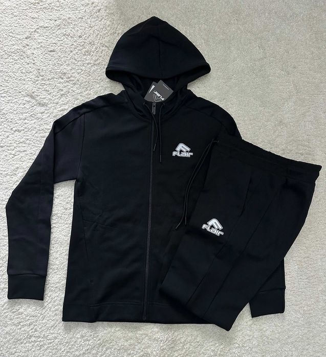 Нов Дамски Анцуг Спортен Екип Flair Размер М