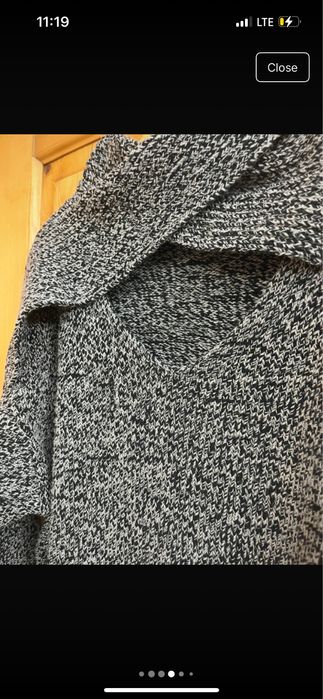 Pulover Zara.
