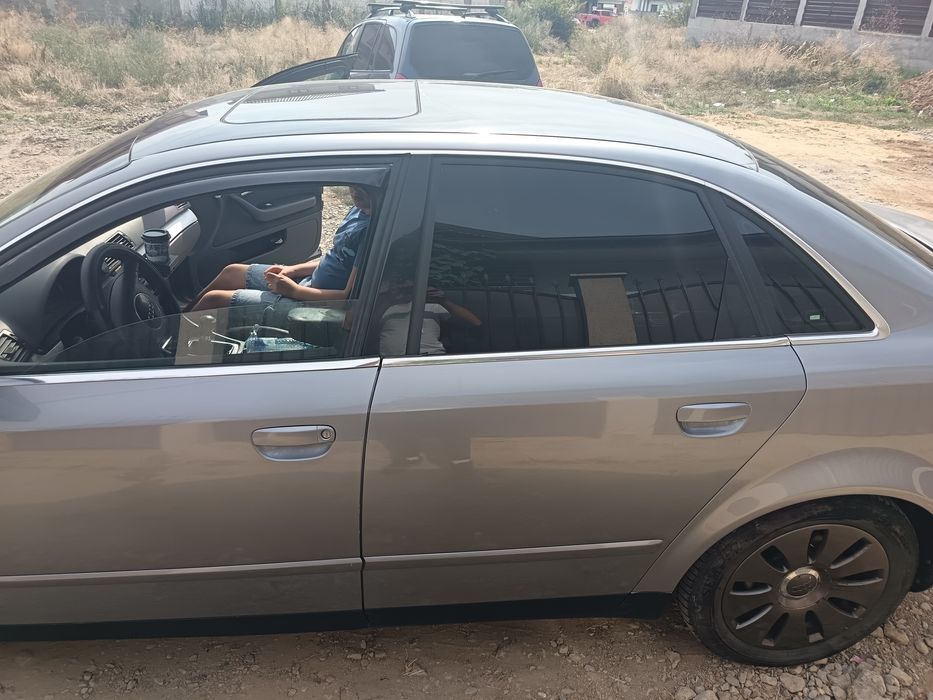 Vând Audi A4 B6 2002