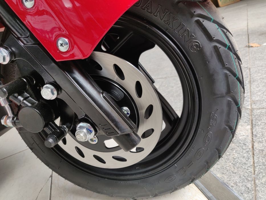 NOU in BRASOV! Scutere Electrice Fara Permis, viteza 25km/h, 2000W