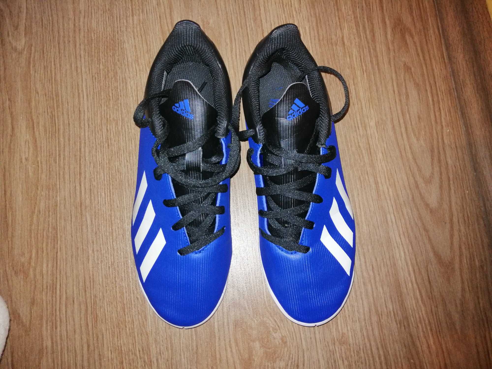 Adidasi / Pantofi sport Adidas , marimea 38