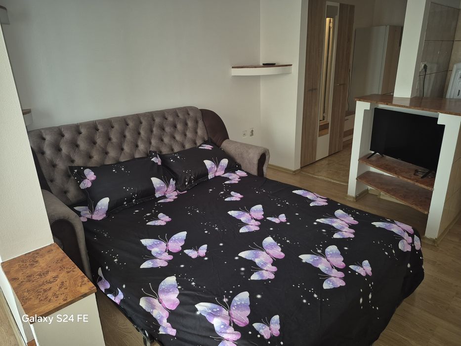 Se închiriază  garsoniera  regim hotelier