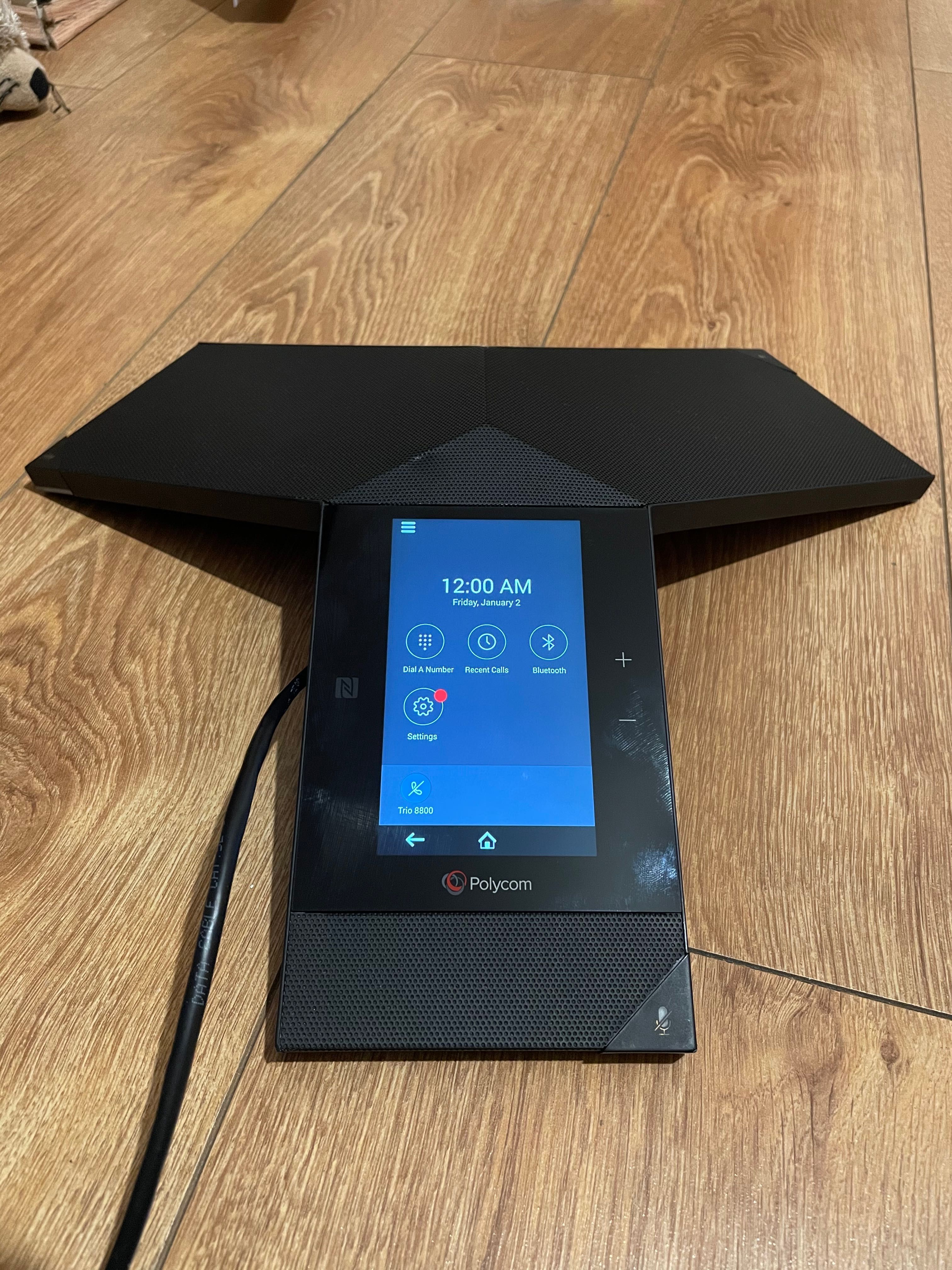 Polycom RealPresence Trio 8800 - IP SIP Конферентен офис телефон