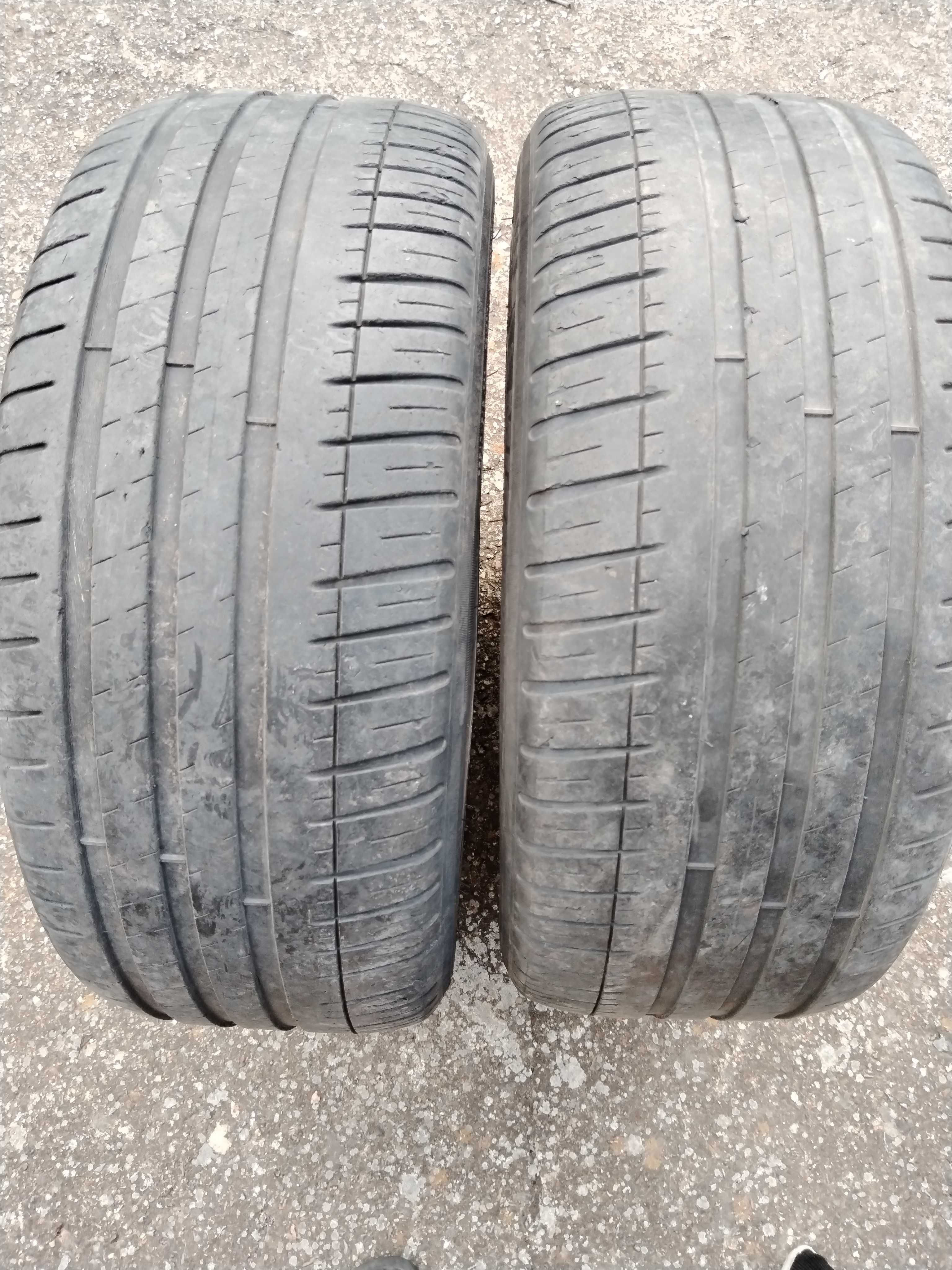 Гуми Michelin sport 3 235 45 17 два броя